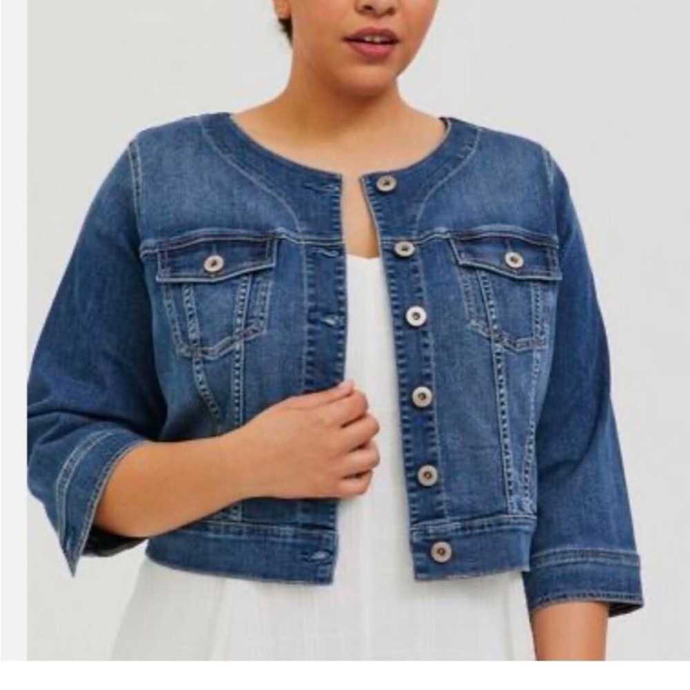 Torrid Cropped Denim Jean Jacket Blue Collarless
